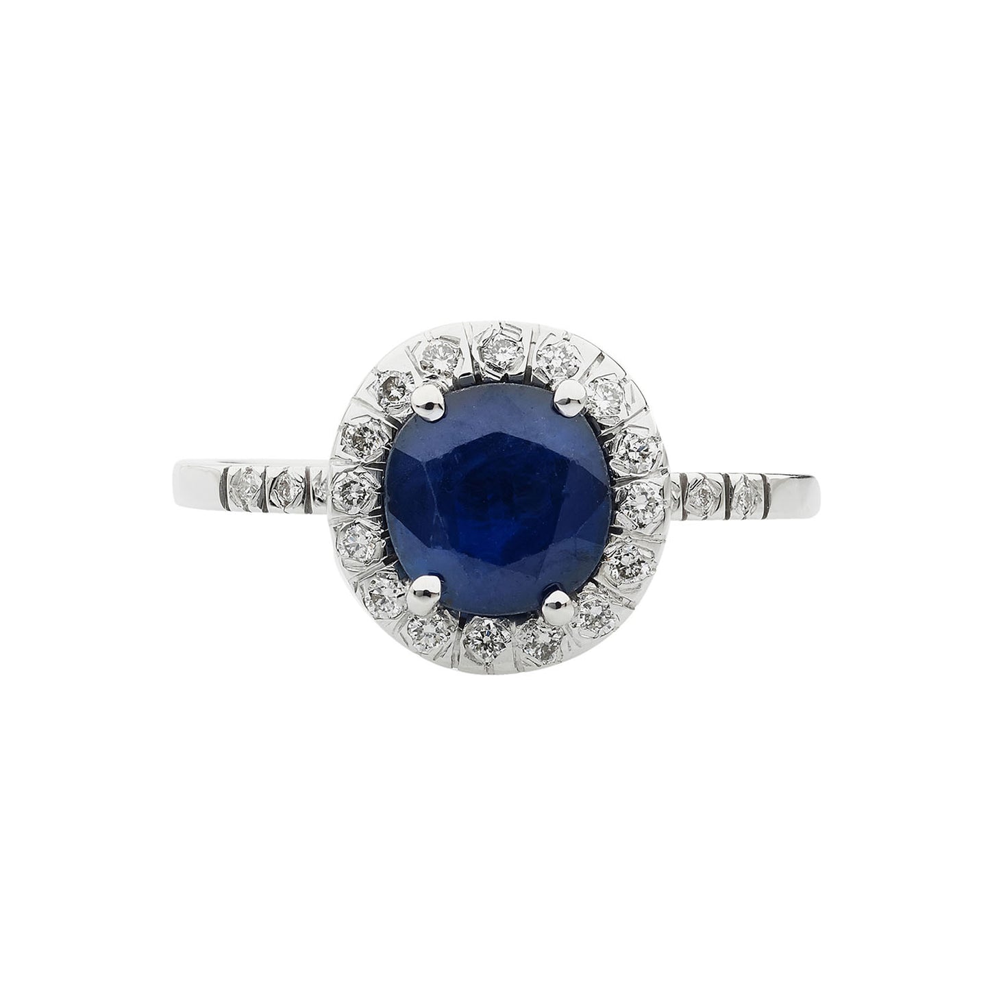 Ring 18KT White Gold with an Oval Sapphire and Brilliant cut Diamonds. Product Code: 1131DA35WS