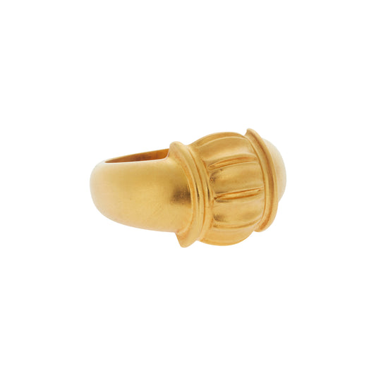 Ring 18 carat yellow gold.   Product Code : 95D190.