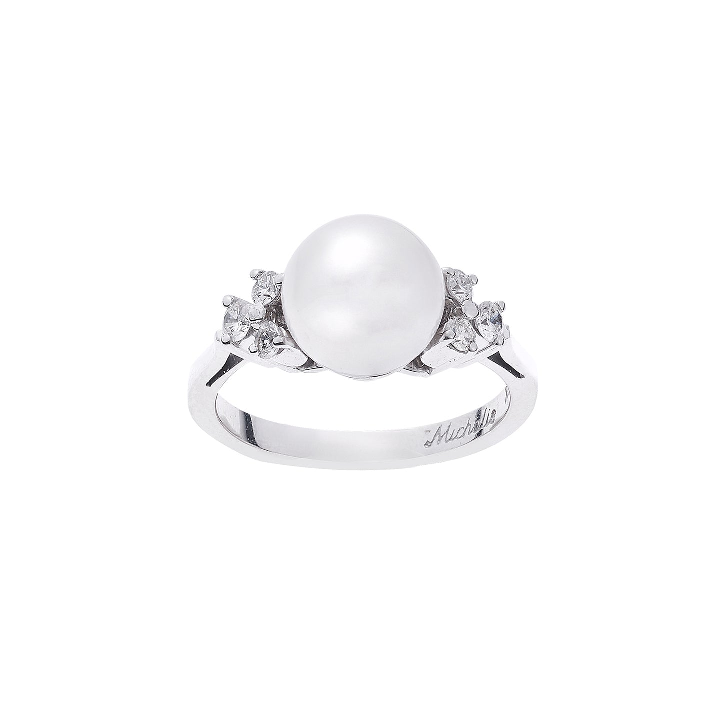 Pearl and brilliant cut diamond ring 18 carat white gold. Product Code : 1309DA39WP.