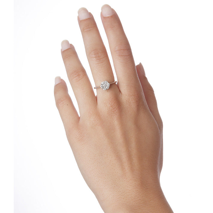 Ring 18KT White Gold with Brilliant cut Diamonds. Product Code : 1270D054