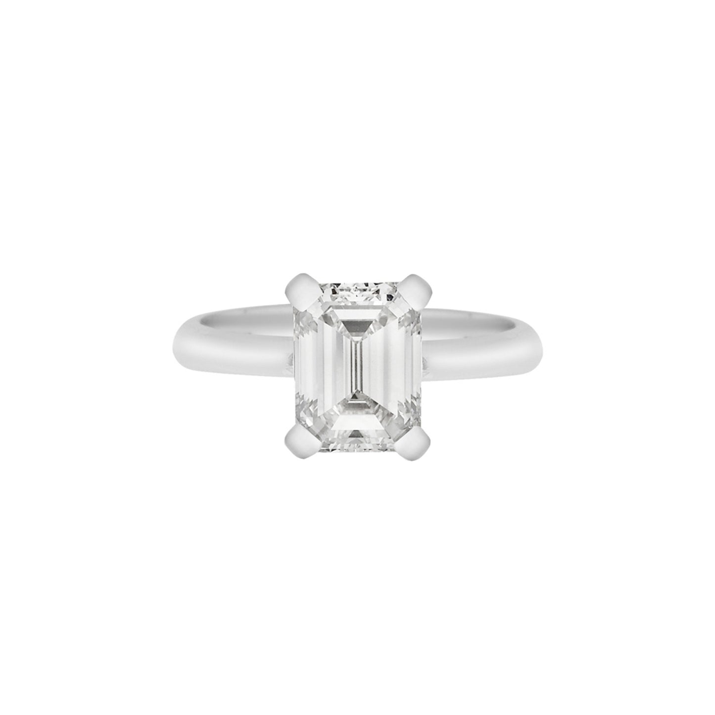 Emerald cut diamond solitaire 18KT white gold. Product Code : 8.RI.D.101258