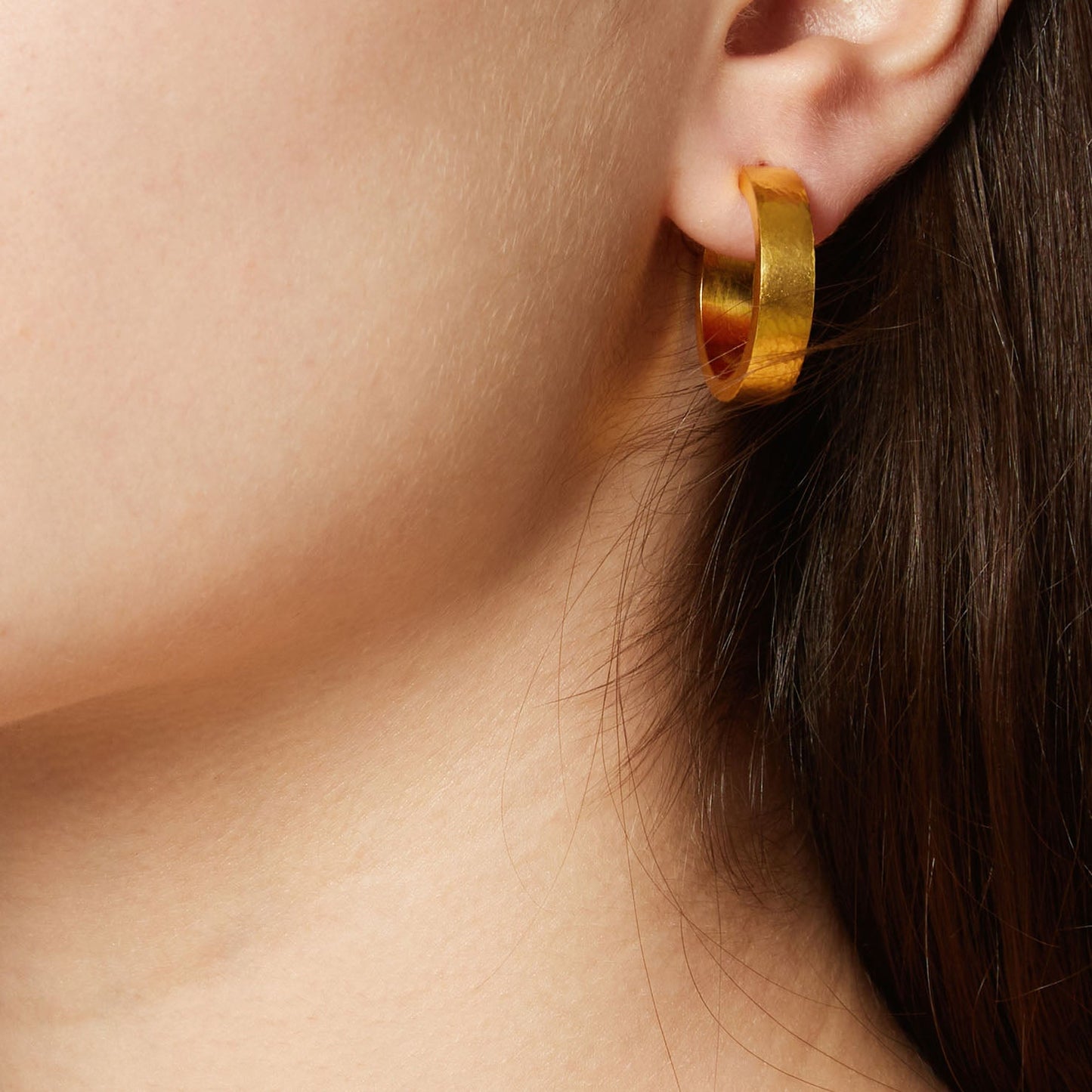 Hand Hammered Gold Earrings in 18KT Gold, Inspired by Ancient Greece.