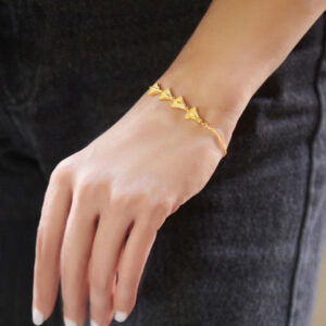 Lucky charm 2023-Madonna Lily-Bracelet silver 925 gold-plated. Product code: 6ABB2023
