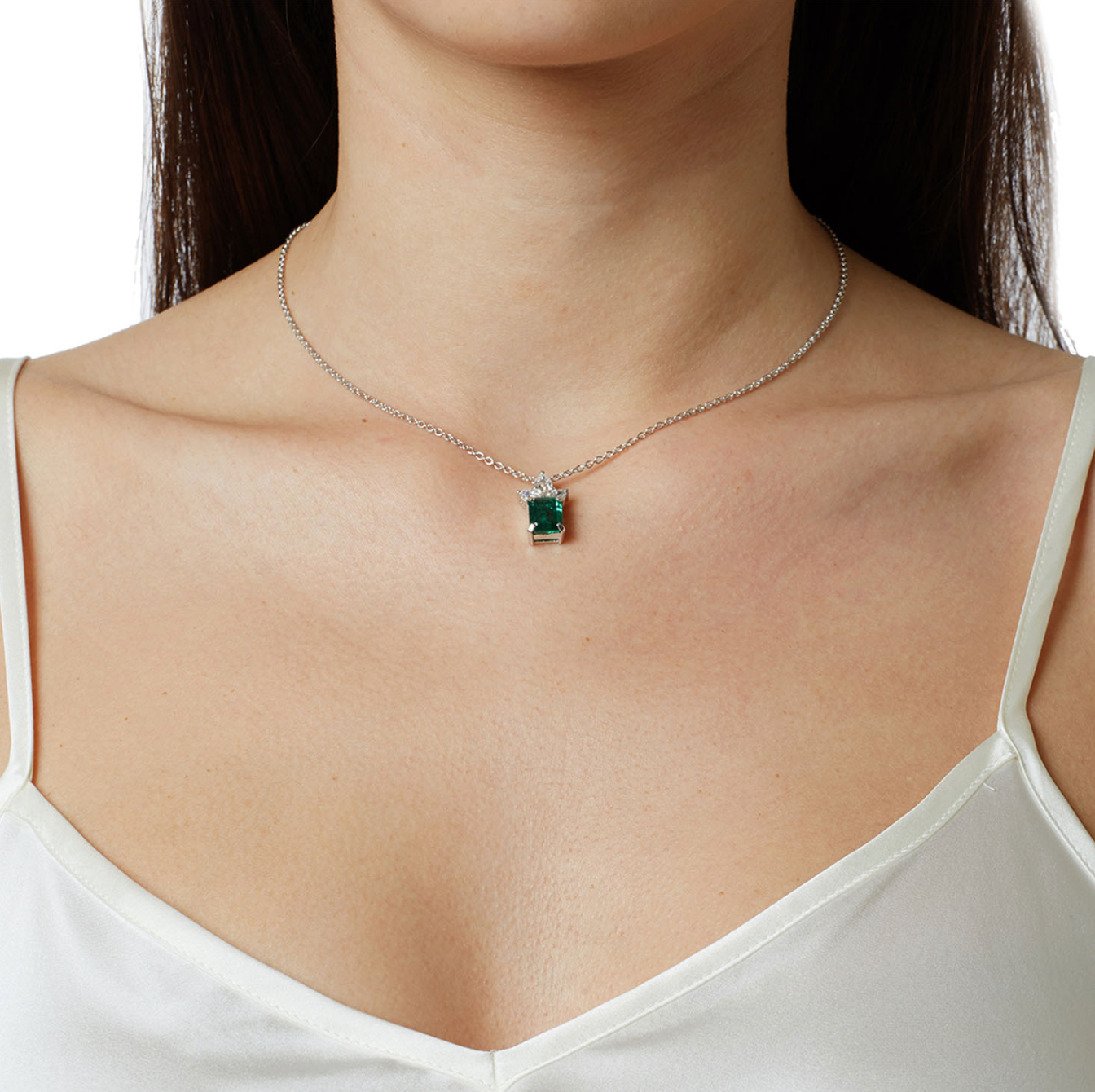 Necklace Pendant 18KT White Gold with Emerald cut Emerald and Marquise cut Diamonds. Product Code : 702M114WE