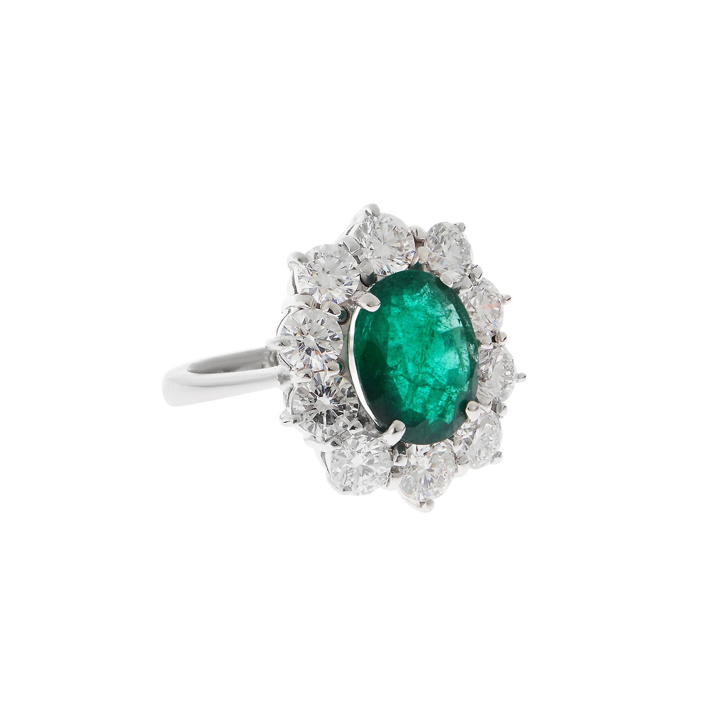 Emerald and diamond ring 18 carat white gold. Product Code : 1024DA45W