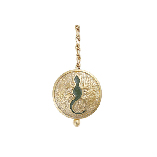 String of beads with salamander good luck charm. Salamander is a symbol of transformation, energy, renewal and luck. Product Code: 116KOG2012SPE.