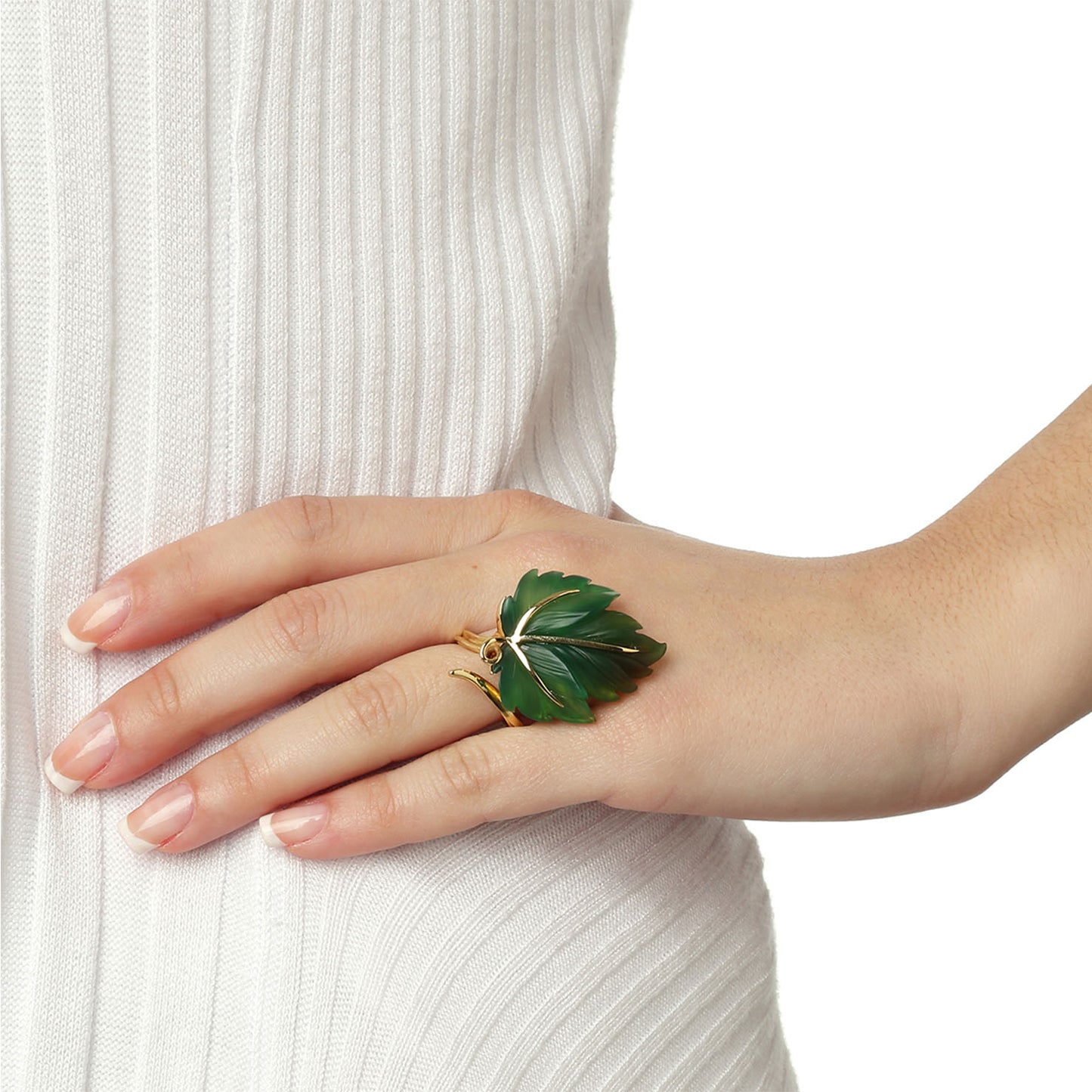 Agate  leaf 18 carat yellow gold ring. Product Code: 1226DFILO