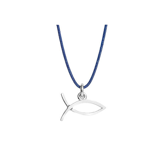 Fish charm pendant 18KT white gold. The symbolism of fish is related to knowledge, transformation, creativity, eternity and femininity. Product code: 401MW022