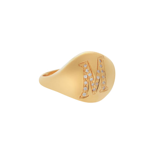 Handmade ring 18KT yellow gold with the letter "M" and brilliant cut diamonds.  Product Code : 1326DA51P.