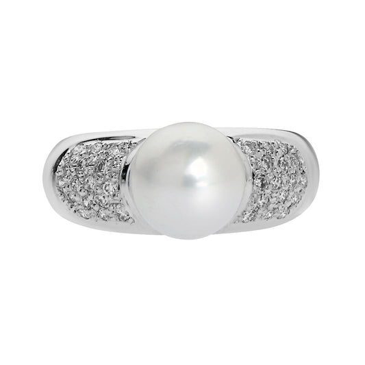Pearl and brilliant cut diamond ring 18 carat white gold. Product Code : 1370DA43.
