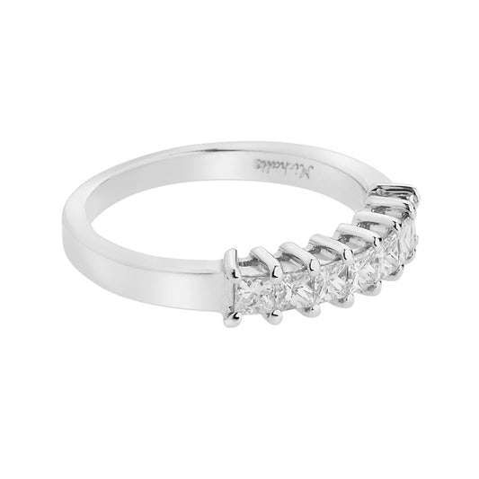 Princess cut diamond band 18 carat white gold. Product Code : 780R153523
