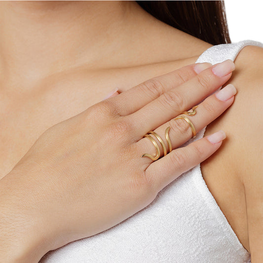 Yellow gold ring 18KT inspired by the Ancient Greek jewellery. Product Code : 324DA56Y