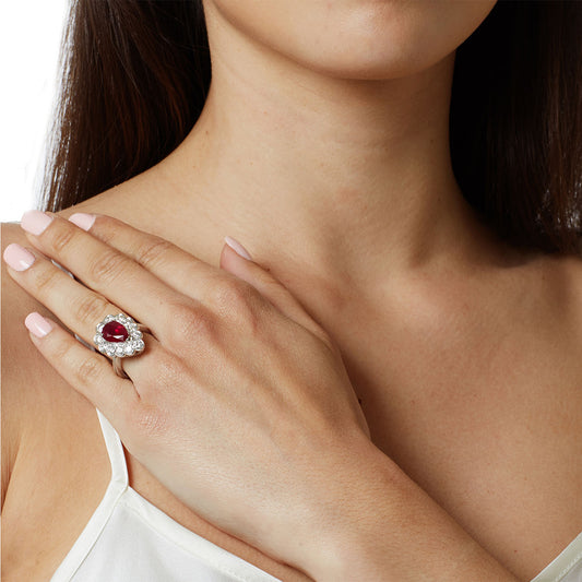Ruby and diamond ring 18 carat white gold. Product Code : 878DA76
