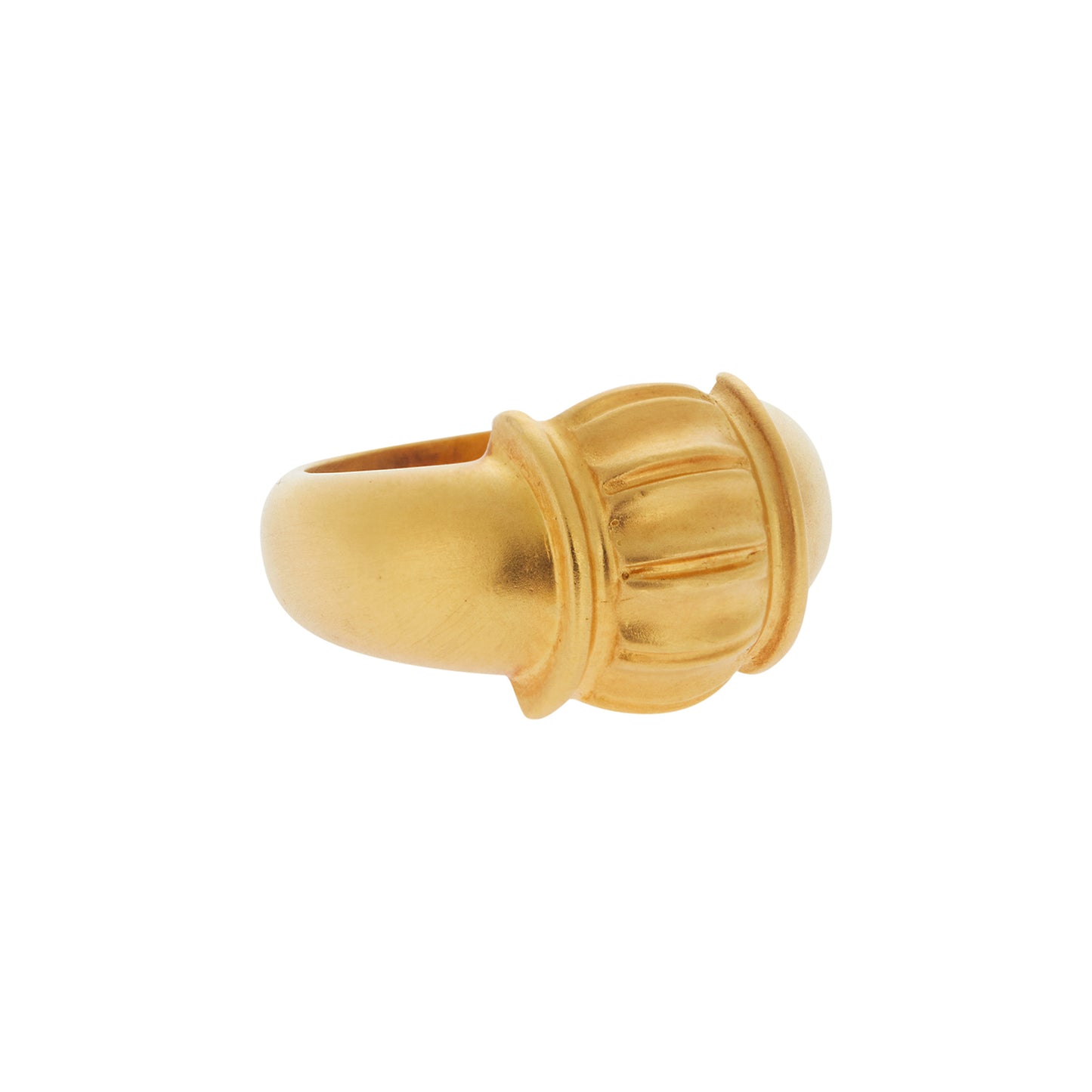 Ring 18 carat yellow gold.   Product Code : 95D190.