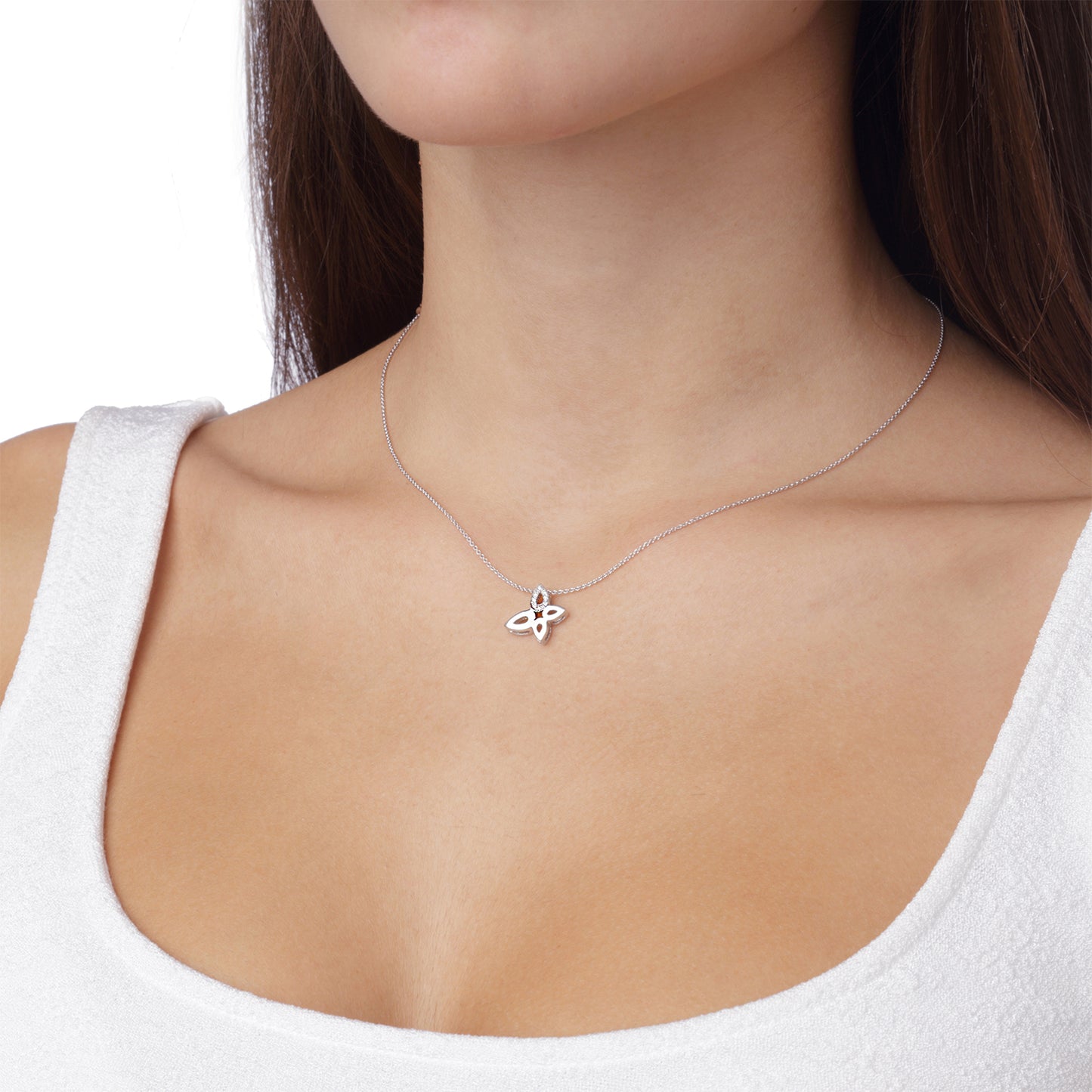 Butterfly Necklace Pendant 18KT Yellow Gold with Brilliant cut Diamonds