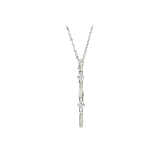 Necklace Pendant 18KT White Gold with Baguette and  Brilliant cut Diamonds.  Product Code : 612ME42WD