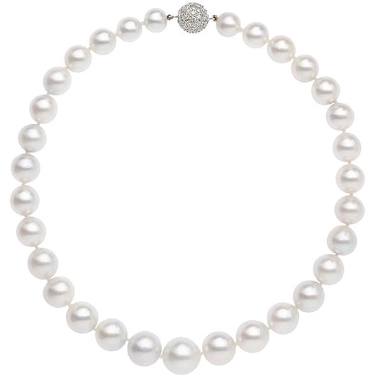 Diamond and pearl necklace KT18 carat white gold.   Product code: 315PE15