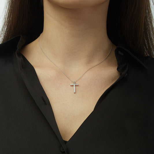 Diamond cross chain necklace 18k white gold. Product Code: 331ST10W.