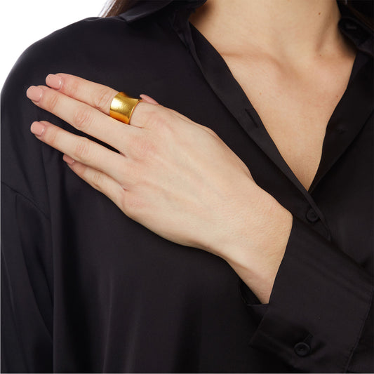 Ring 18 carat yellow gold.   Product Code : 343D1641.