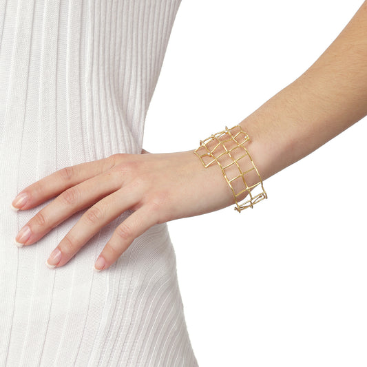 Bracelet yellow gold K18 with brilliant cut diamonds.  Product Code : 170B03.