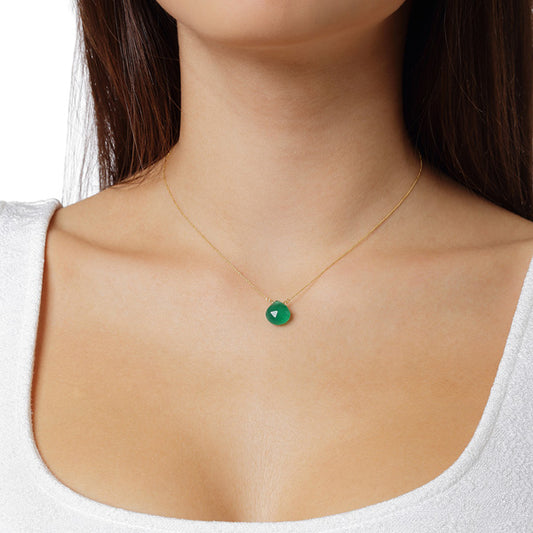 K18 Yellow Gold Green Onyx Pendant.   Product Code : 547MONGRNHRT