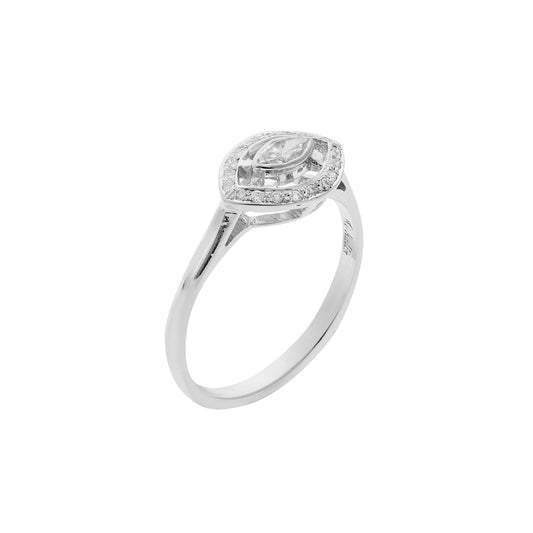Marquise diamond ring k18 carat white gold.
