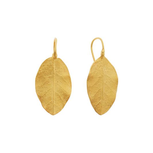 Earrings 18 carat yellow gold.
