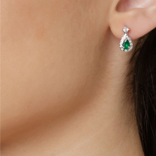 Emerald and diamond drop earrings, 18 carat white gold.   Product Code : 801SK39E