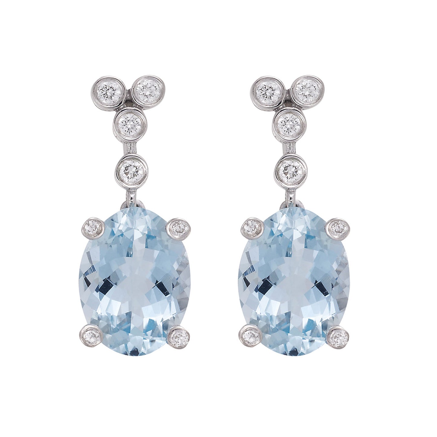 Aquamarine and diamond drop earrings, 18 carat white gold.   Product Code : 833SKAQ33KP