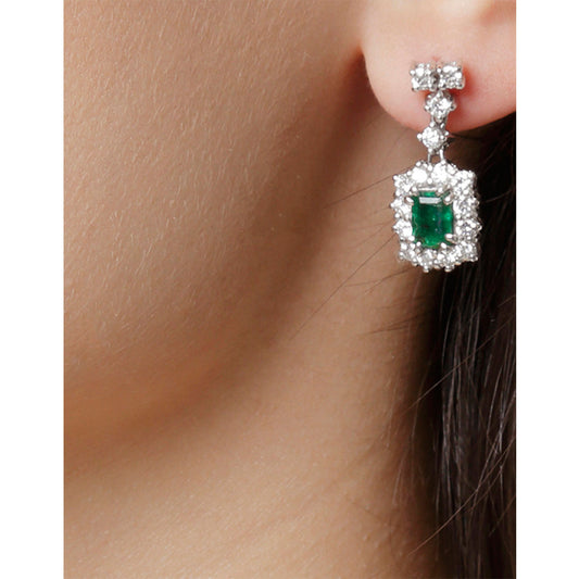 Emerald and diamond drop earrings, 18 carat white gold.  Product Code : 843SK37WE