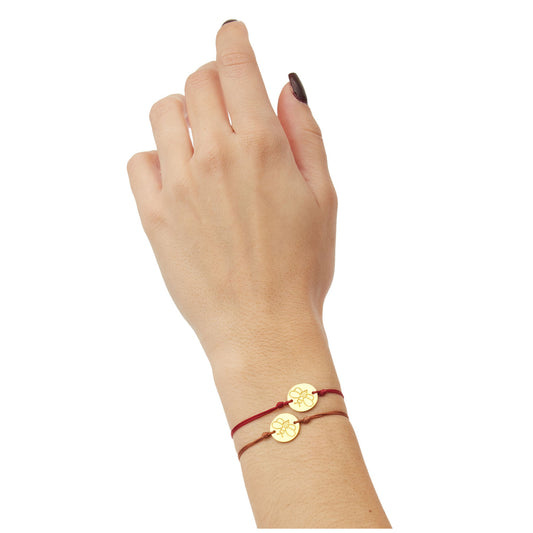 "Bee"14k yellow gold good luck charm bracelet.    Bees are bringers of good luck, prosperity and success in business.   Product Code: 86B2019MELISSA.