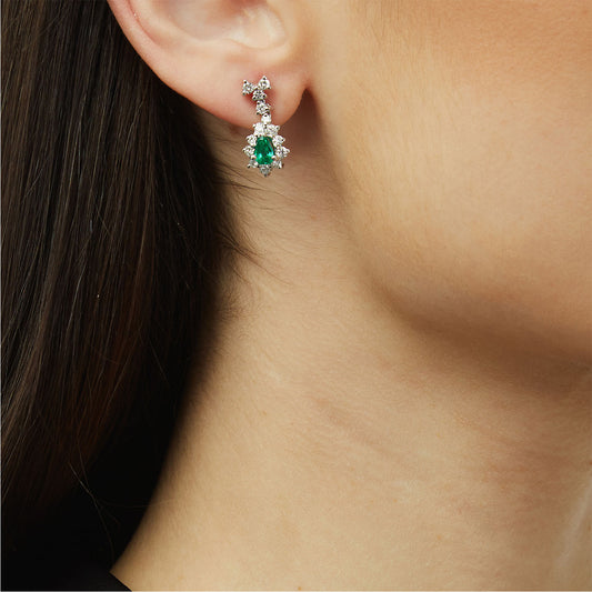 Emerald and diamond drop earrings, 18 carat white gold.  Product Code : 913SK69WE