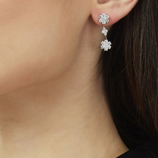 Drop Earrings 18KT White Gold with Brilliant cut Diamonds.  Product Code : 421HE059