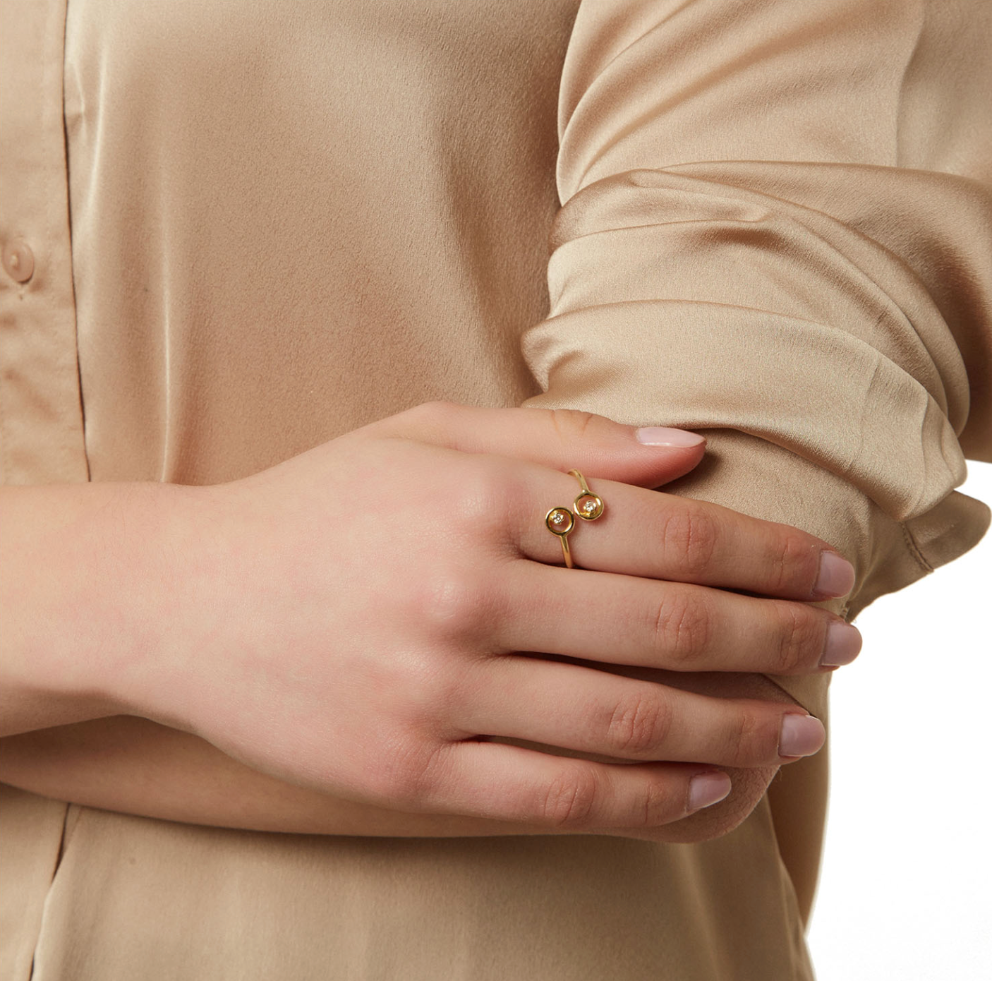 Ring 18KT Yellow Gold with two Brilliant cut Diamonds.