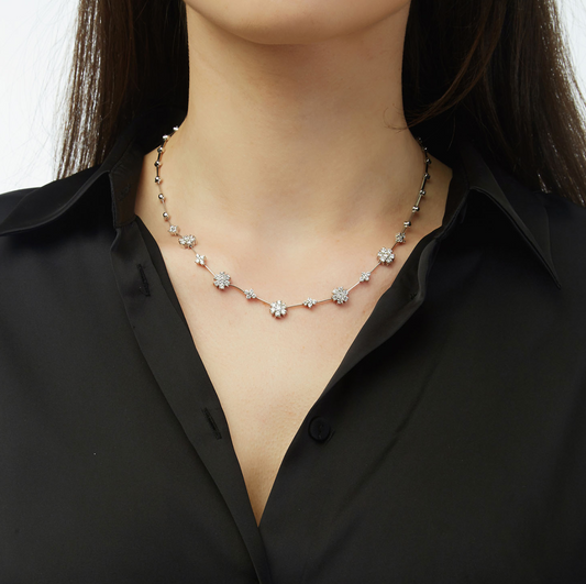 Necklace 18KT White Gold with Brilliant cut Diamonds. Product Code : 314HN059
