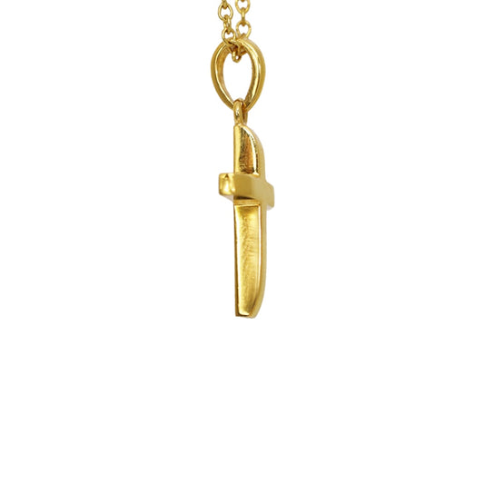Handmade cross pendant crafted in 18K yellow gold. Product code: 135ST101B