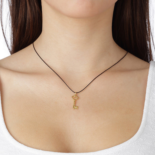 "Key", 18 carat yellow gold charm. Key is a symbol of freedom, liberation, good luck and success. Product code:446MKLID2