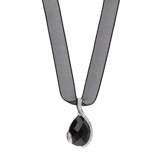 Onyx Pendant 18KT White Gold with  Brilliant cut Diamonds. Product Code : 515M288281.