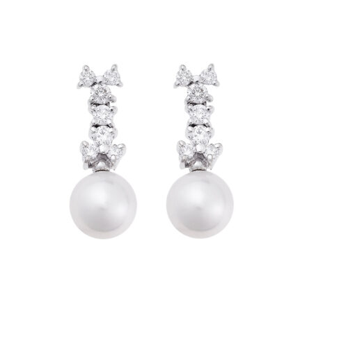 Diamond and pearl drop earrings in 18 carat white gold.